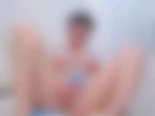 adafontaine18's Live Sex Cam Show