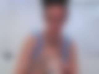 adafontaine18's Live Sex Cam Show