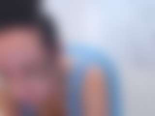 adafontaine18's Live Sex Cam Show