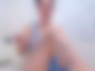 adafontaine18's Live Sex Cam Show