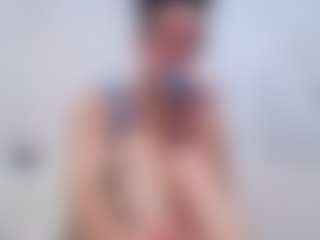 adafontaine18's Live Sex Cam Show