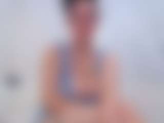 adafontaine18's Live Sex Cam Show