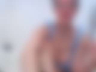 adafontaine18's Live Sex Cam Show