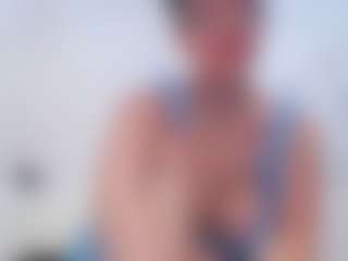 adafontaine18's Live Sex Cam Show