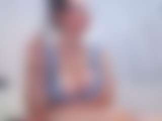 adafontaine18's Live Sex Cam Show