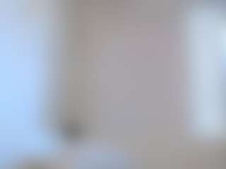 Live cam show with adafontaine18 - Young Adult on Hubzter Live