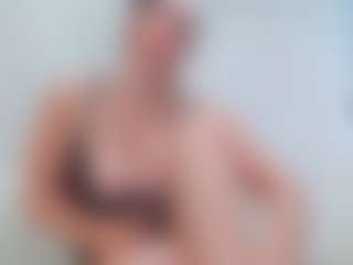 adafontaine18's Live Sex Cam Show