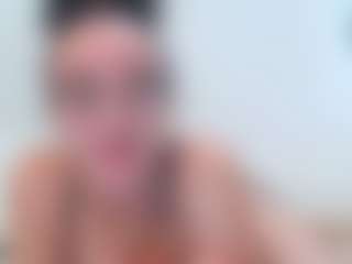 adafontaine18's Live Sex Cam Show