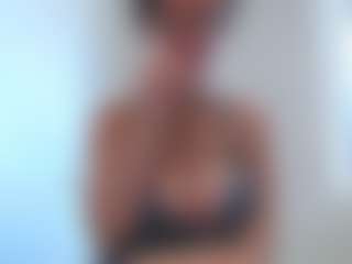 adafontaine18's Live Sex Cam Show