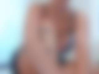 adafontaine18's Live Sex Cam Show