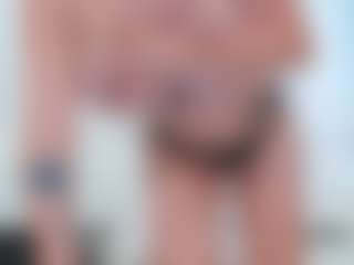 adafontaine18's Live Sex Cam Show