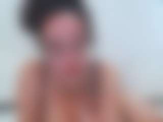 adafontaine18's Live Sex Cam Show