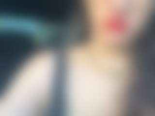 adafontaine18's Live Sex Cam Show