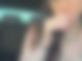 adafontaine18's Live Sex Cam Show