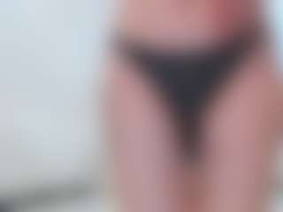 adafontaine18's Live Sex Cam Show