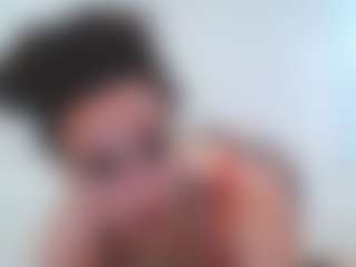 adafontaine18's Live Sex Cam Show