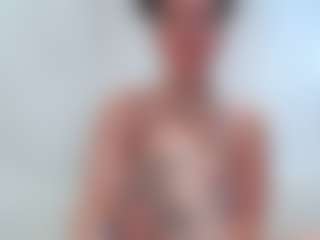 Live cam show with adafontaine18 - Blow on Camsoda