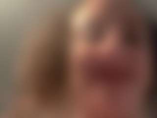 adafontaine18's Live Sex Cam Show