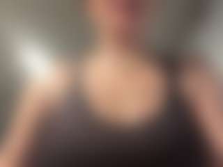 adafontaine18's Live Sex Cam Show