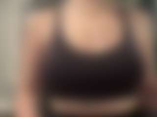 adafontaine18's Live Sex Cam Show