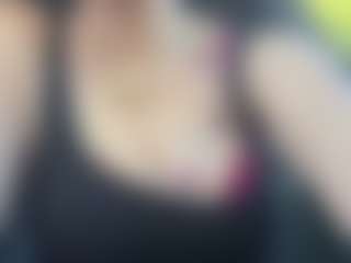 adafontaine18's Live Sex Cam Show