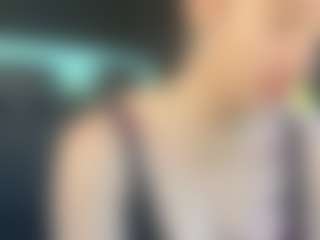 adafontaine18's Live Sex Cam Show