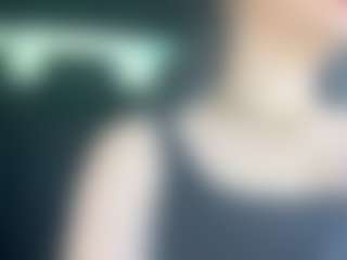 adafontaine18's Live Sex Cam Show
