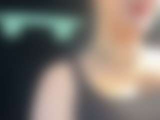 adafontaine18's Live Sex Cam Show