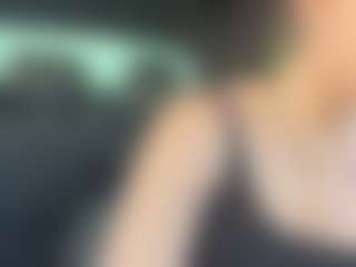 adafontaine18's Live Sex Cam Show
