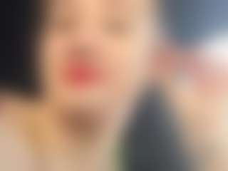 adafontaine18's Live Sex Cam Show