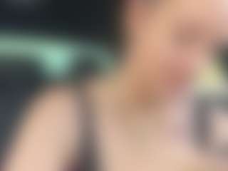 adafontaine18's Live Sex Cam Show