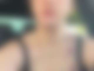 adafontaine18's Live Sex Cam Show