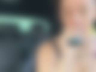 adafontaine18's Live Sex Cam Show