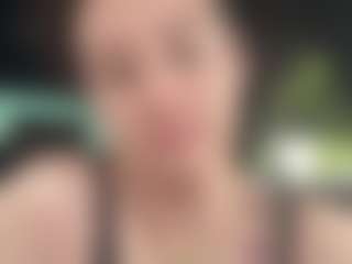 adafontaine18's Live Sex Cam Show