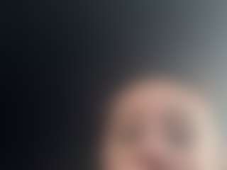 adafontaine18's Live Sex Cam Show