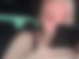 adafontaine18's Live Sex Cam Show