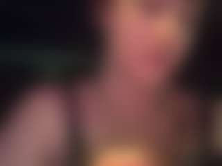adafontaine18's Live Sex Cam Show