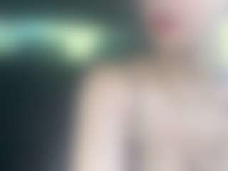 adafontaine18's Live Sex Cam Show