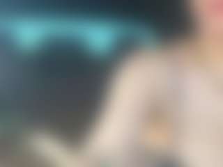 adafontaine18's Live Sex Cam Show