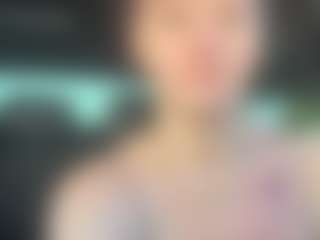 adafontaine18's Live Sex Cam Show