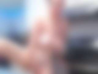 Live cam show with adafontaine18 - Toys on UwU Esports