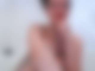 adafontaine18's Live Sex Cam Show
