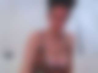 Live cam show with adafontaine18 - Facial Piercings on pussylord.com