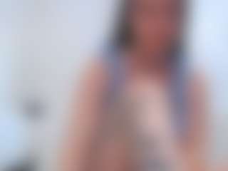 adafontaine18's Live Sex Cam Show