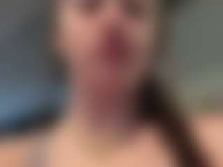 adafontaine18's Live Sex Cam Show