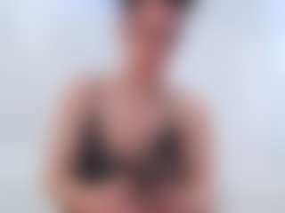 adafontaine18's Live Sex Cam Show