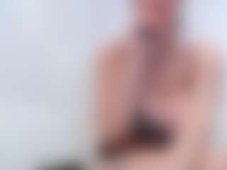 adafontaine18's Live Sex Cam Show