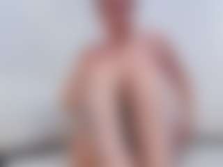 adafontaine18's Live Sex Cam Show