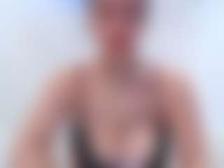 adafontaine18's Live Sex Cam Show