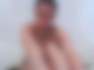 adafontaine18's Live Sex Cam Show